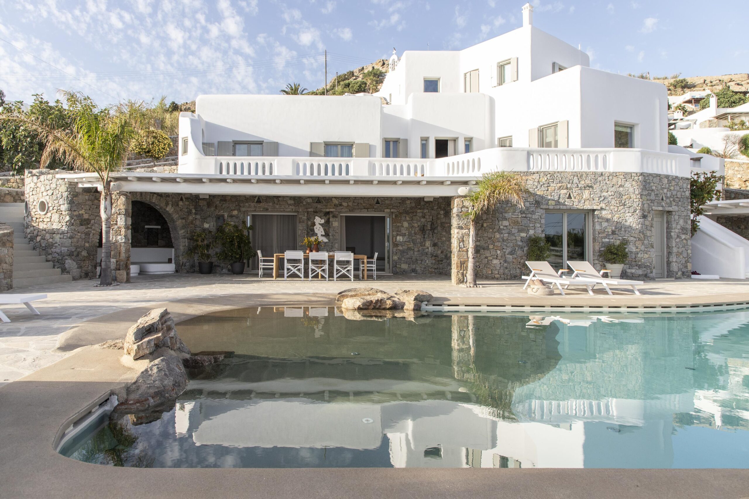 large villas mykonos exterior