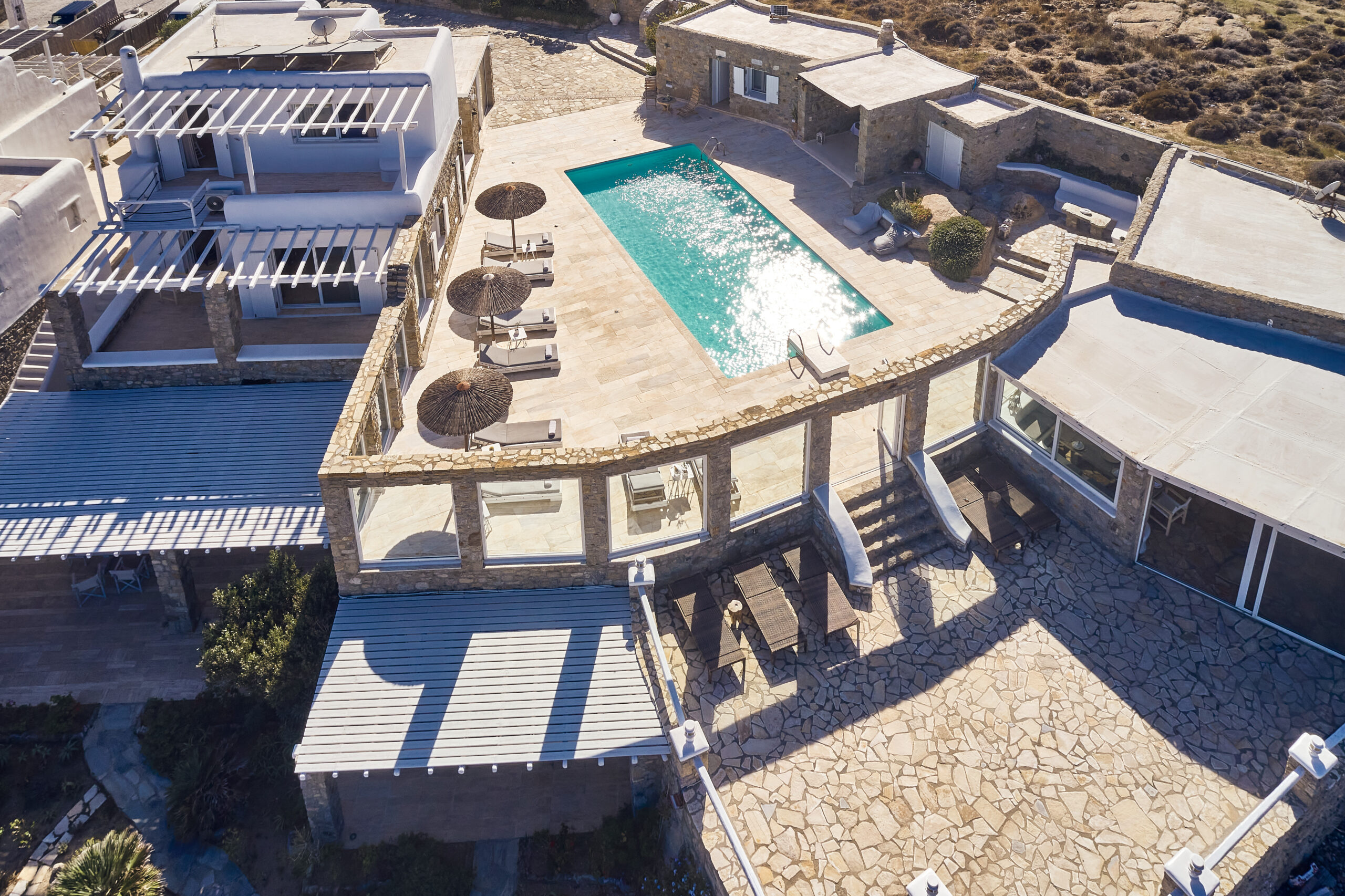 villa lefko kanalia mykonos pool area