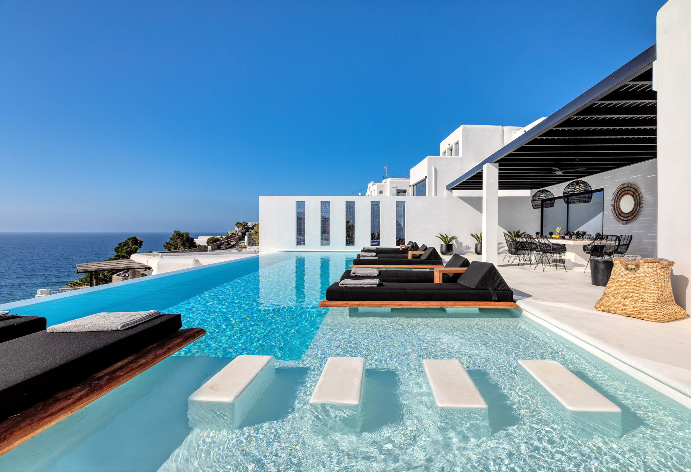 psarou villas mykonos