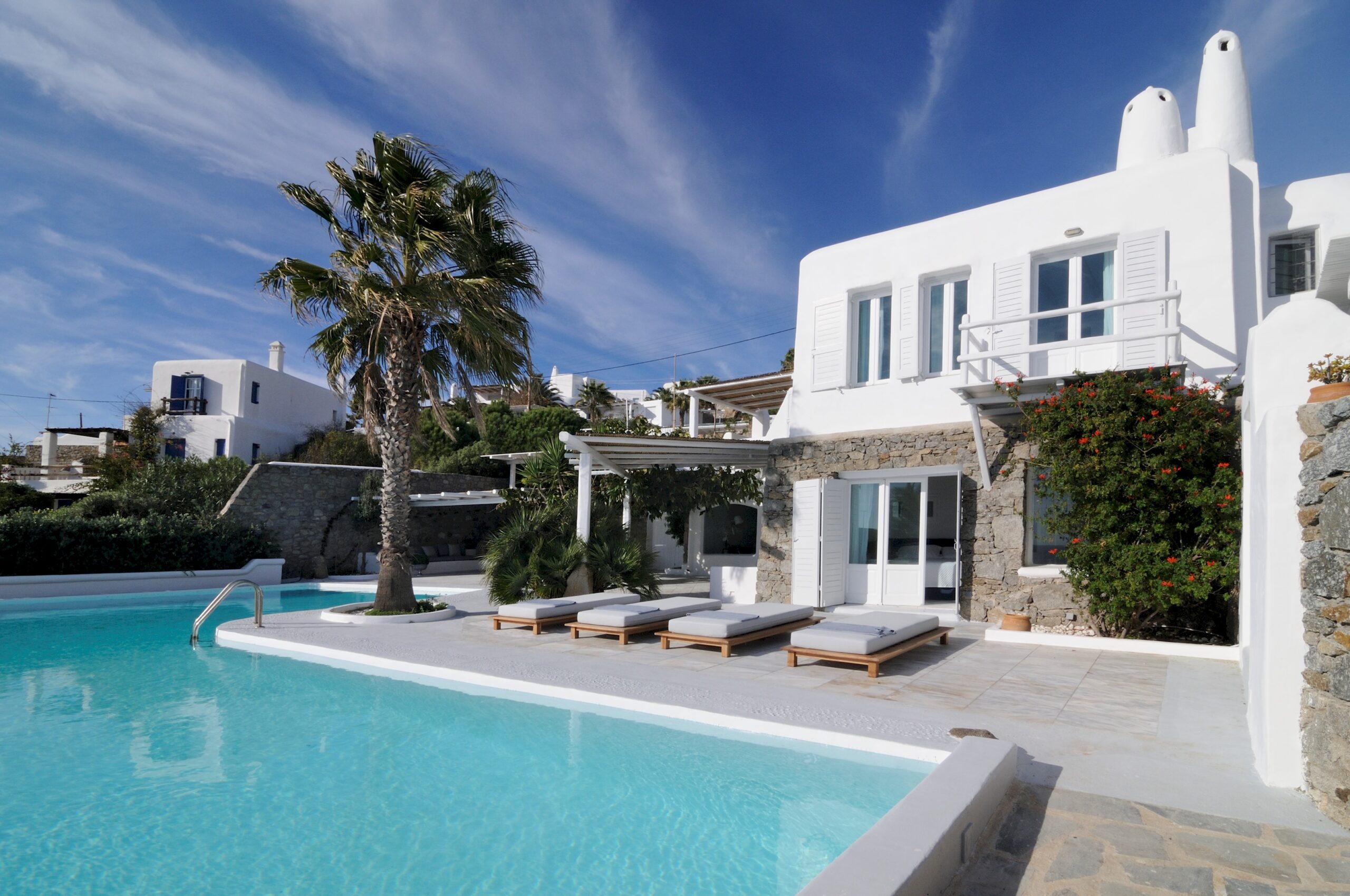 manos villa mykonos