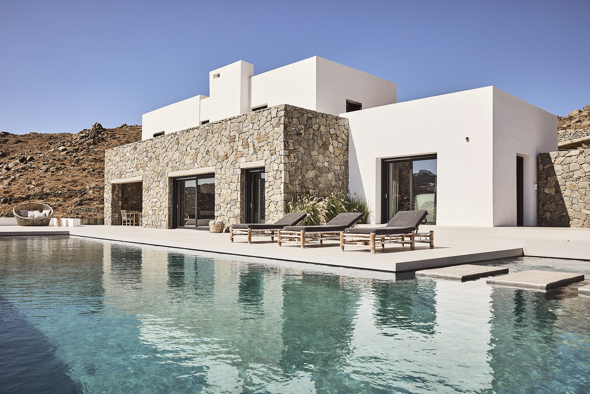 luxury mykonos beach villas