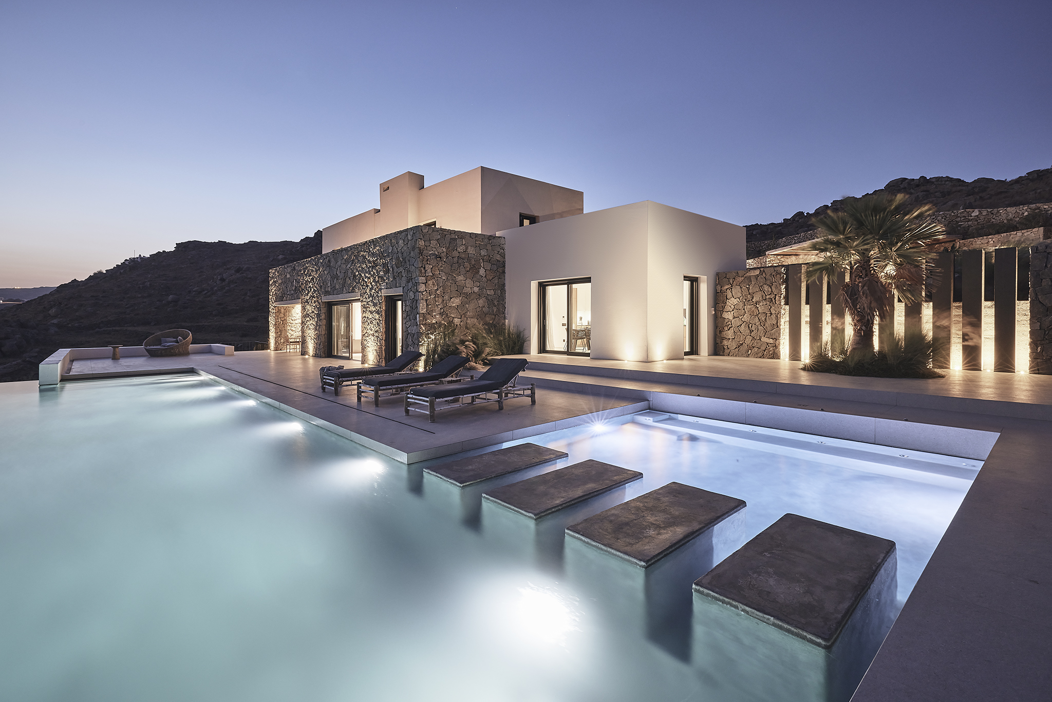 luxury mykonos beach villas