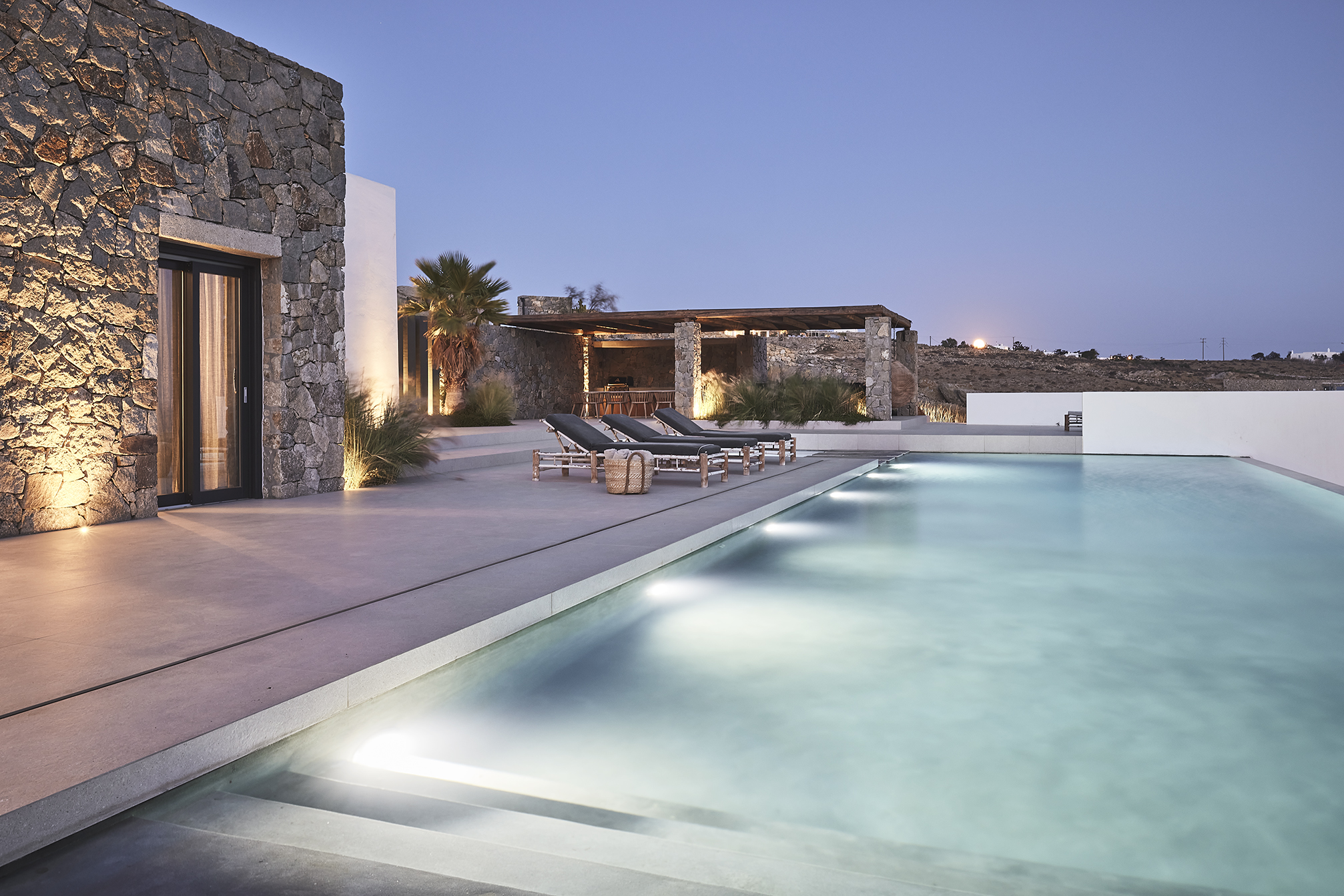 luxury mykonos beach villas