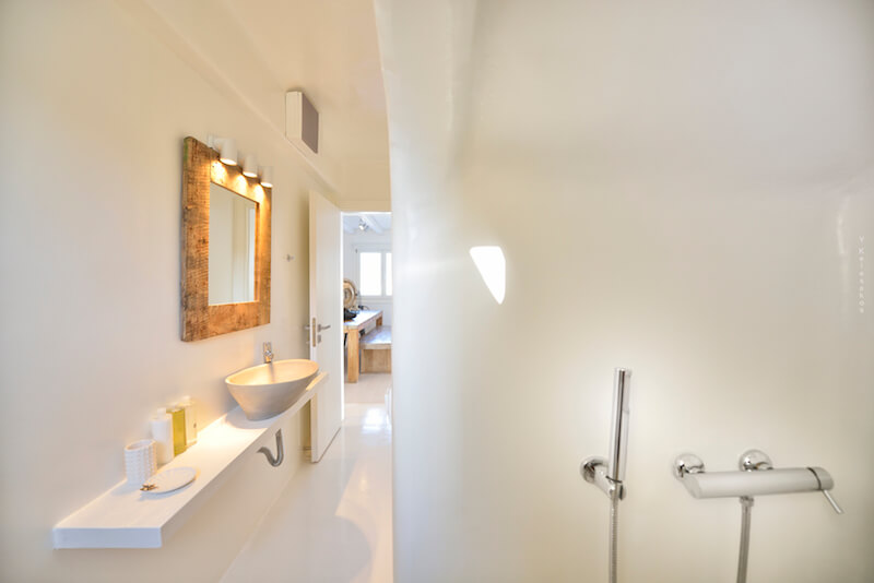 bathrooms kanalia cove villas mykonos