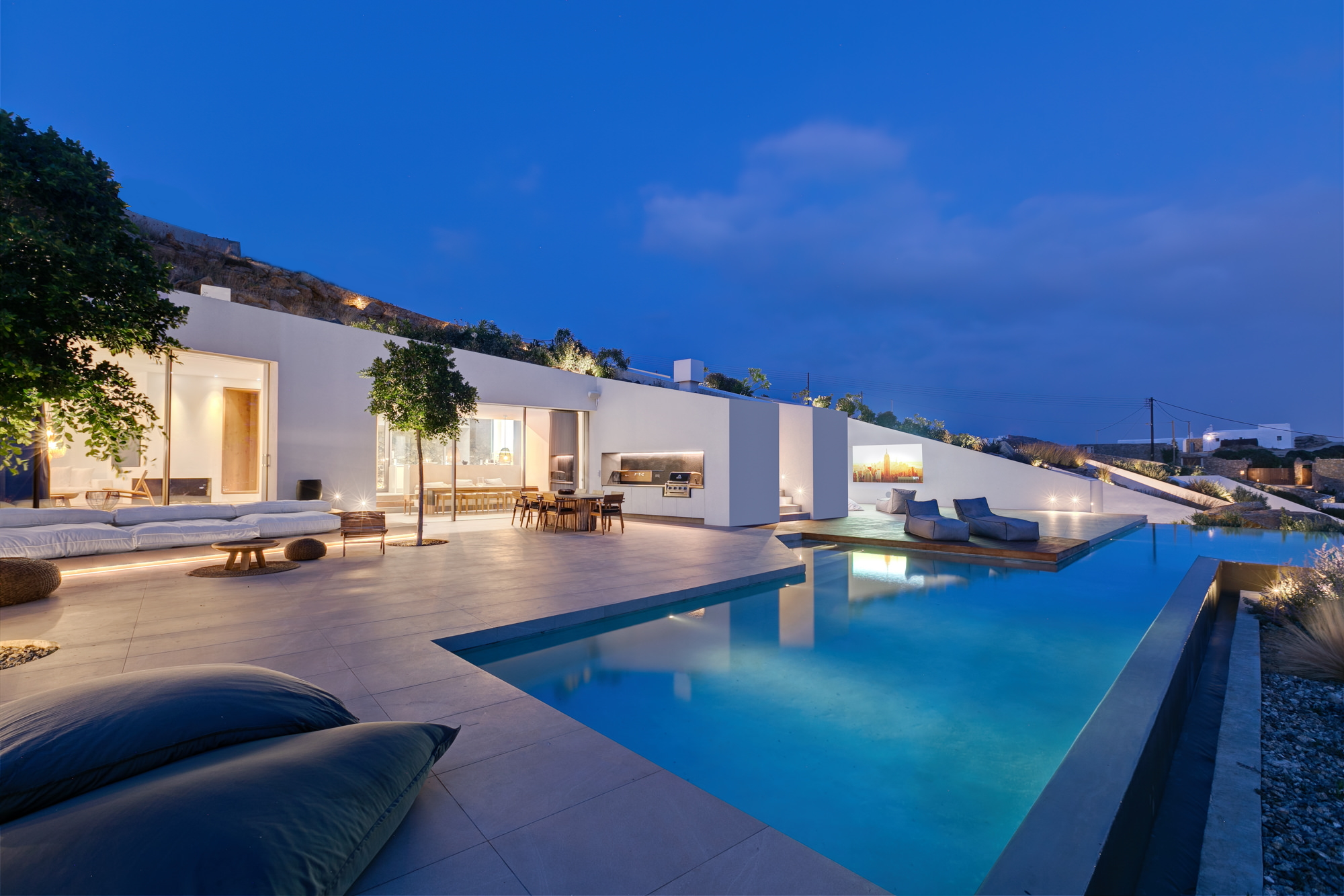 luxury mykonos villas greece