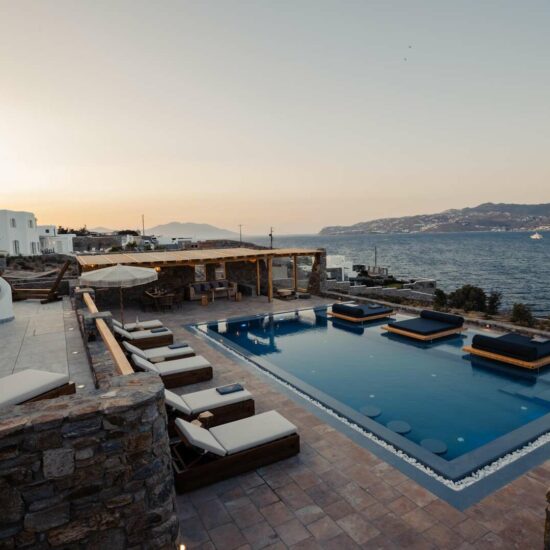 lluxury mykonos villas ornos