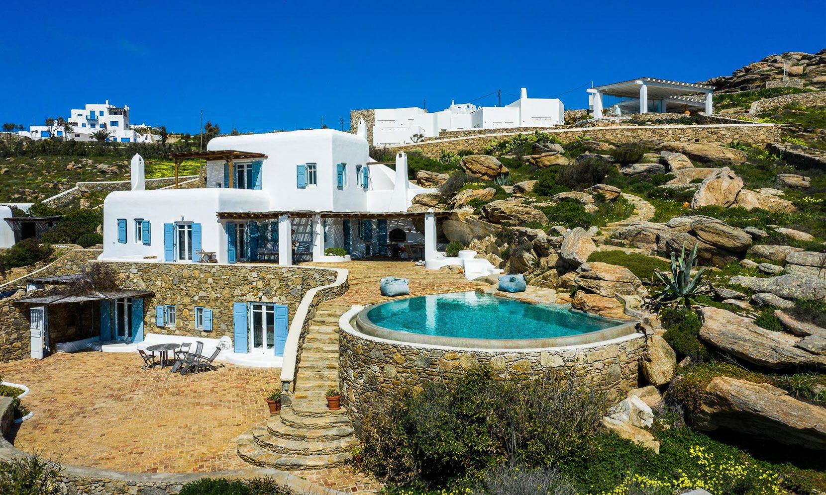 mykonos luxury villas tourlos