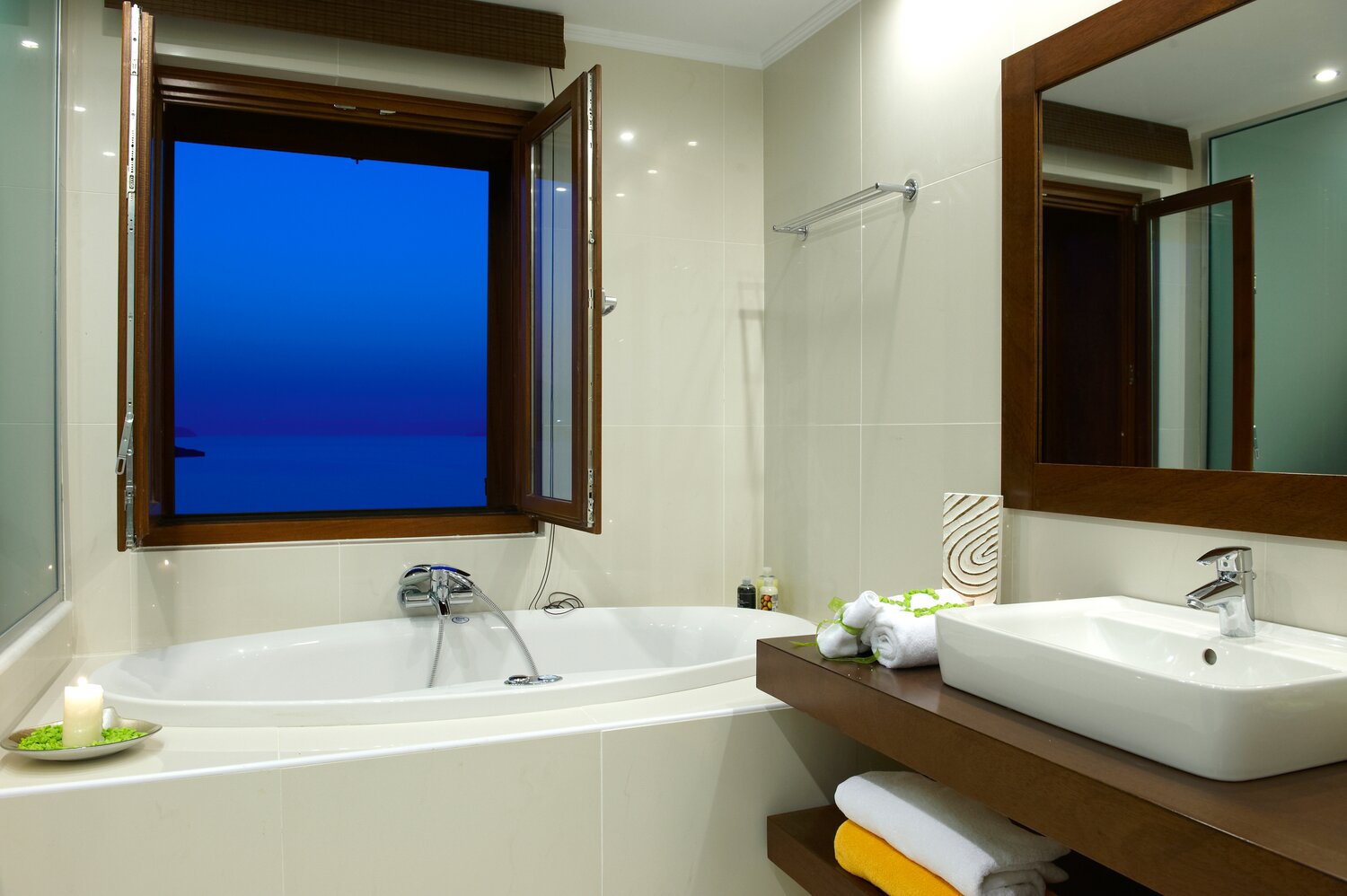 almirida villas crete tub