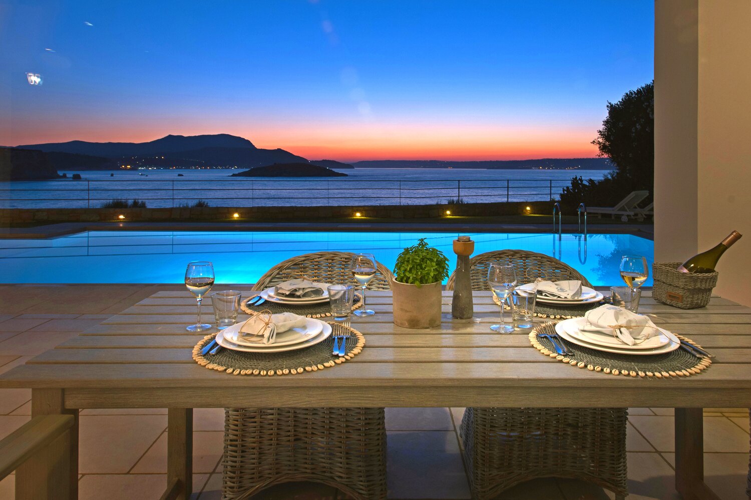 crete luxury villas