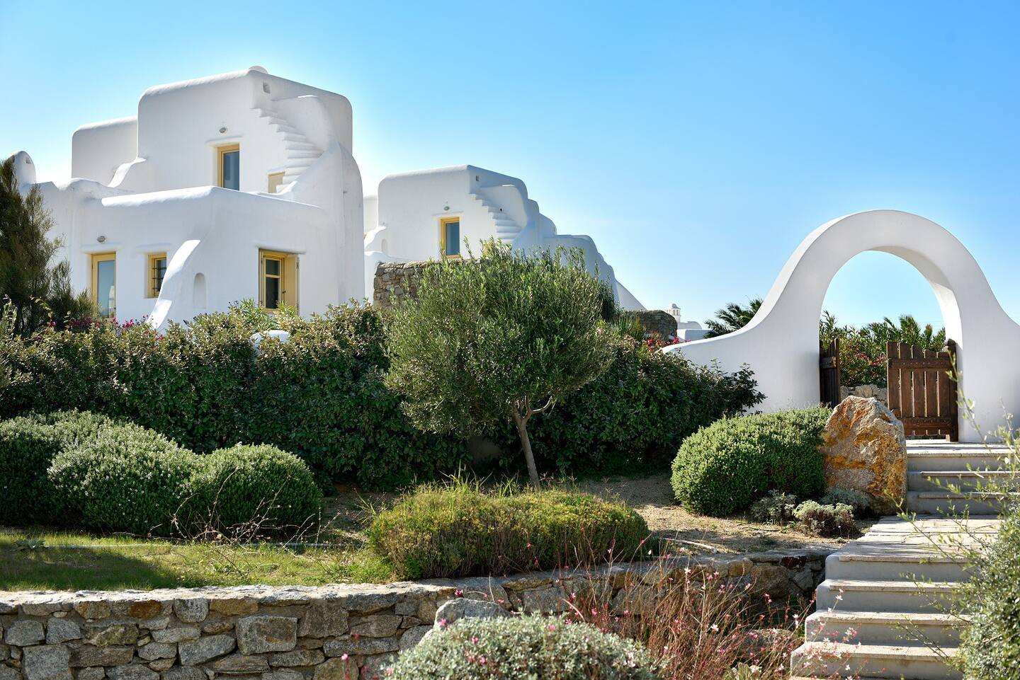 paranga villas mykonos grounds