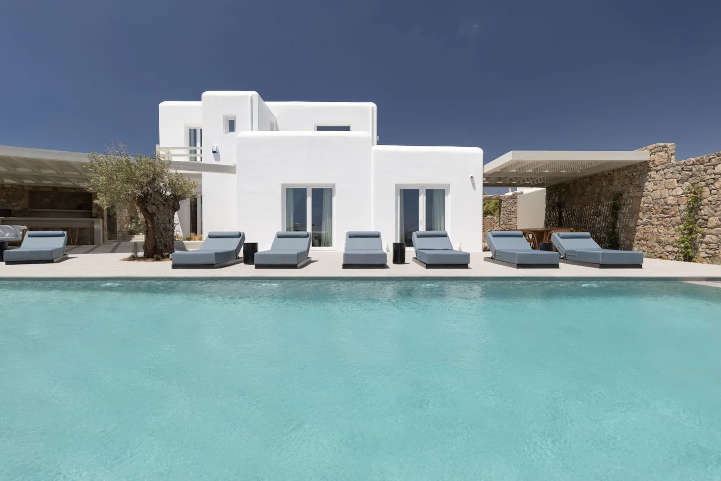 mykonos luxury villas