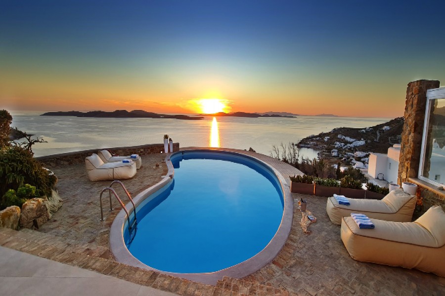 Avanti villa mykonos pool views