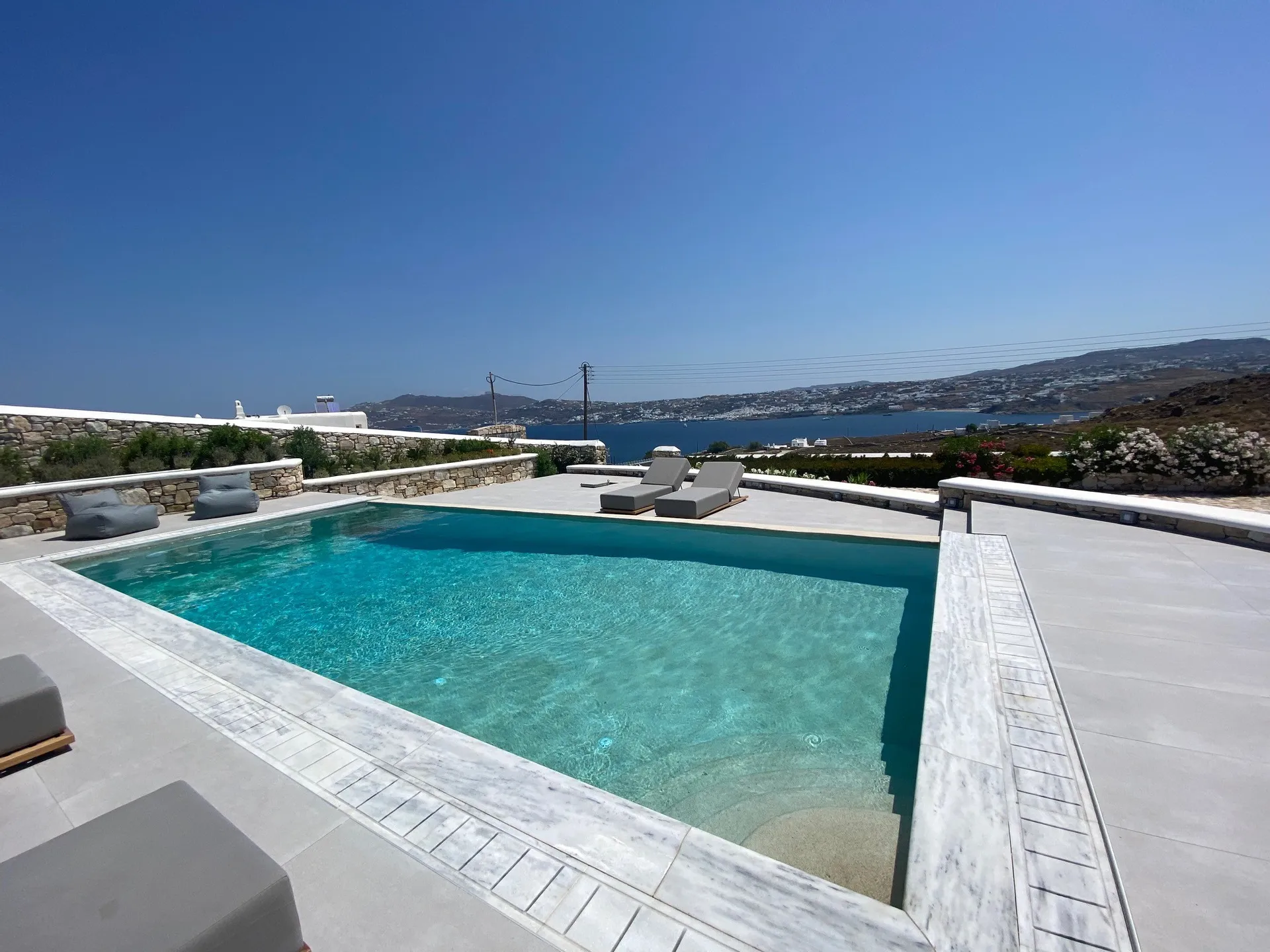 villa danilo kanalia mykonos pool