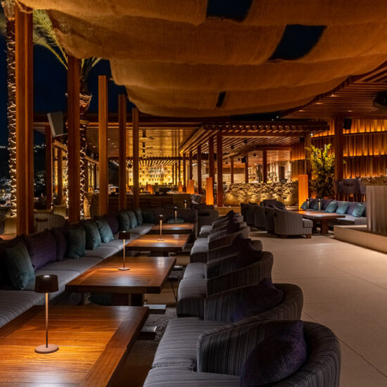 mykonos nightlife zuma