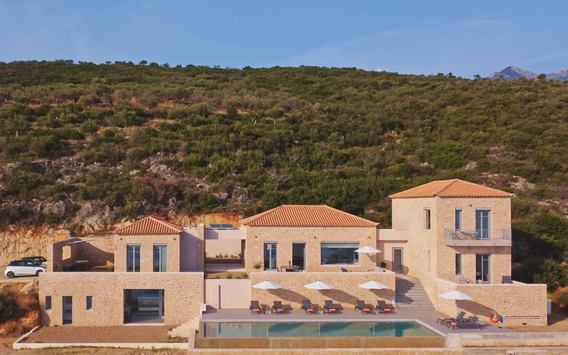 mani villas peloponnese