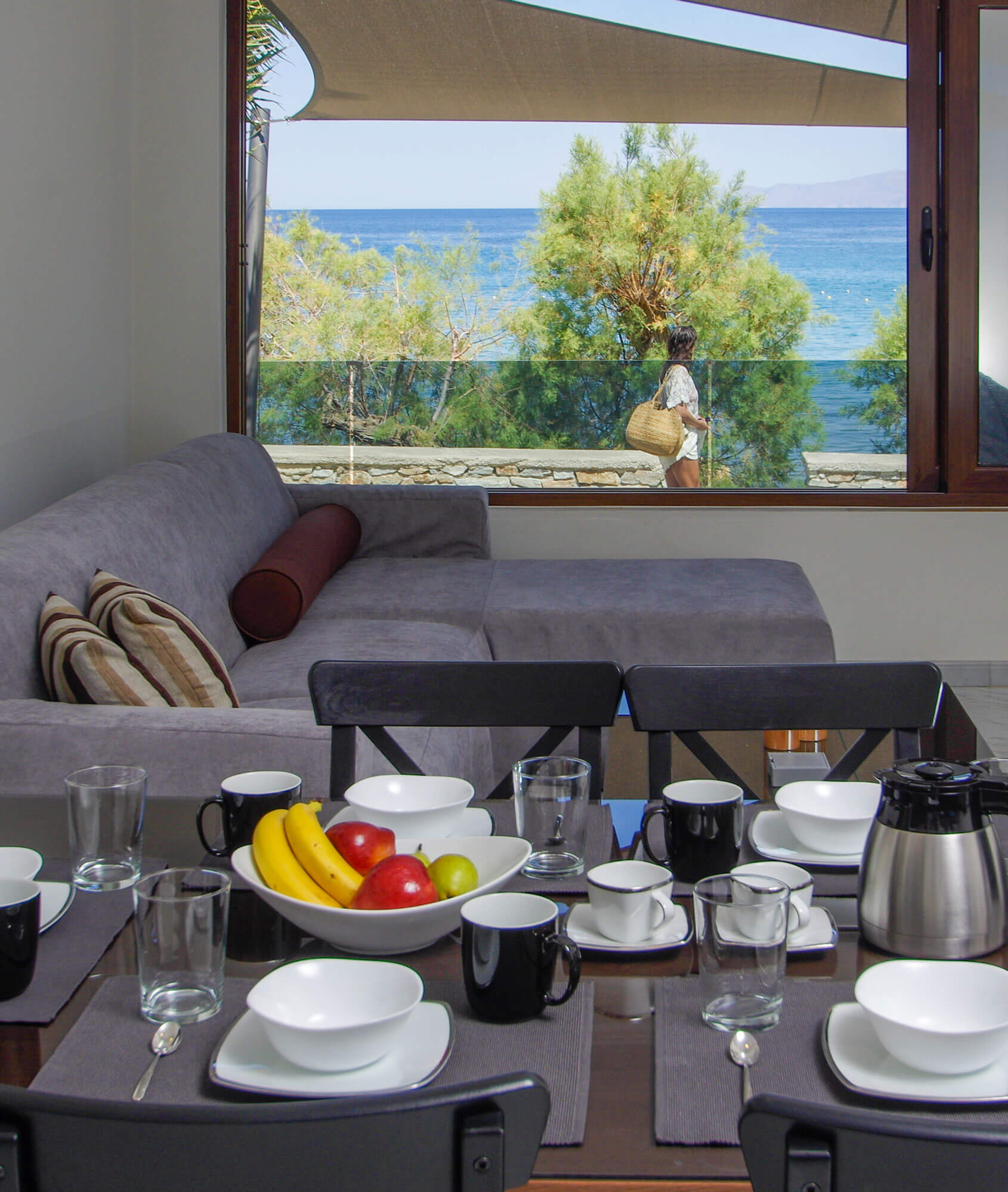 kini beach house syros dining