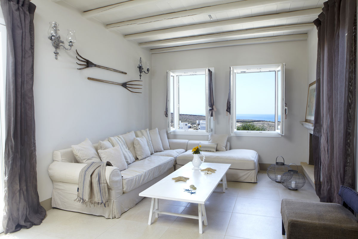 tinos private estate lounges