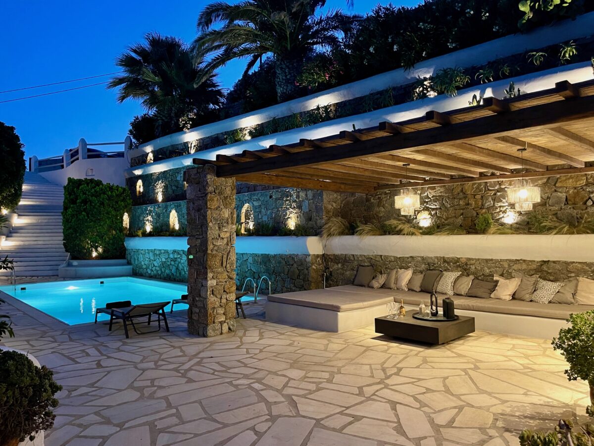 luxury villas psarou mykonos