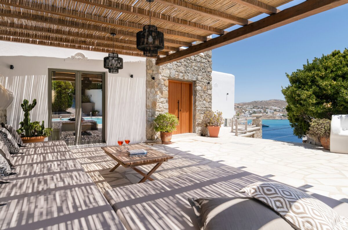 psarou hillside villa mykonos