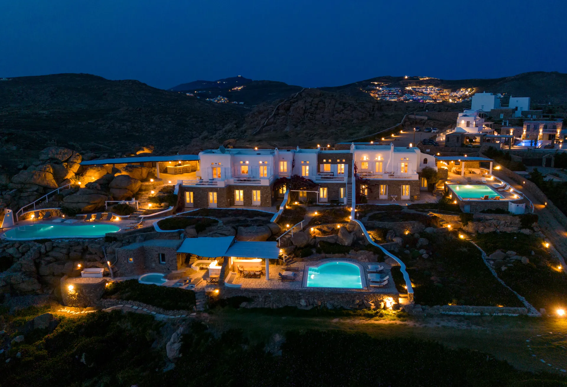 mykonos villas large groups