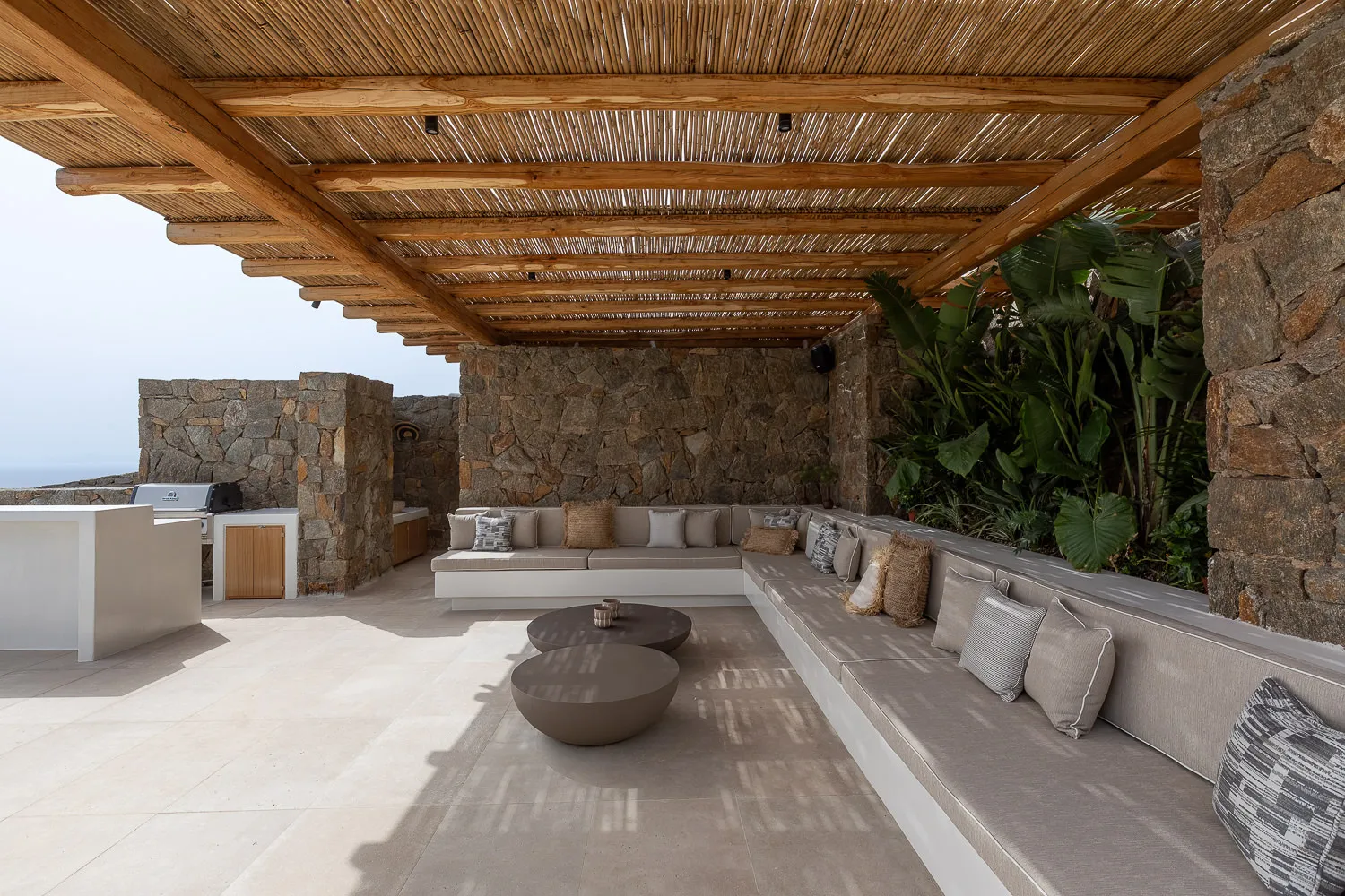 regalia villas choulakia mykonos
