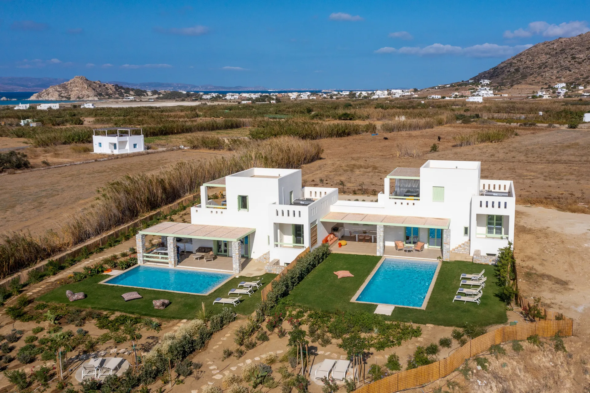 countryside villas mikri vigla location