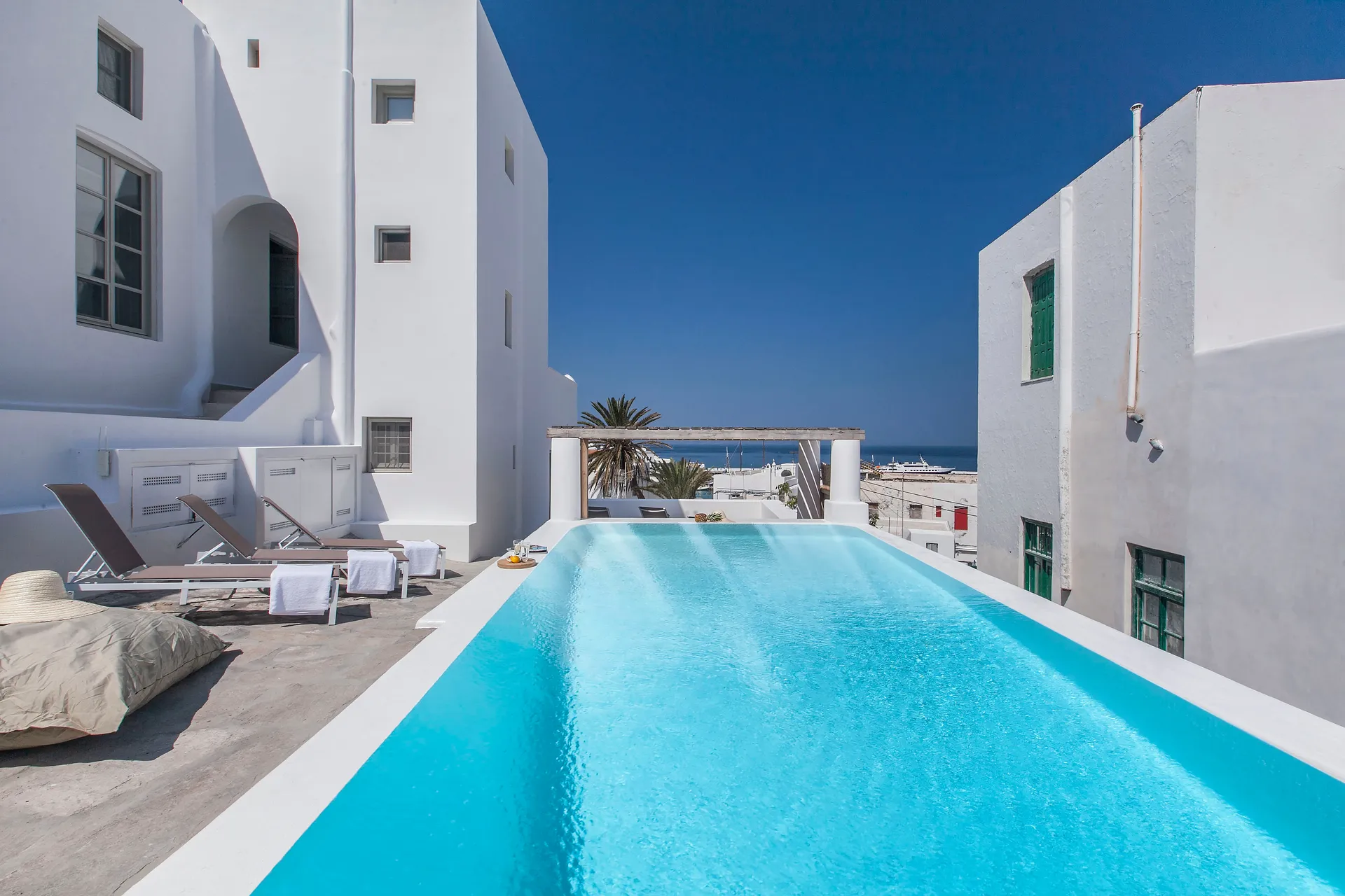 residence mykonos town villa pool