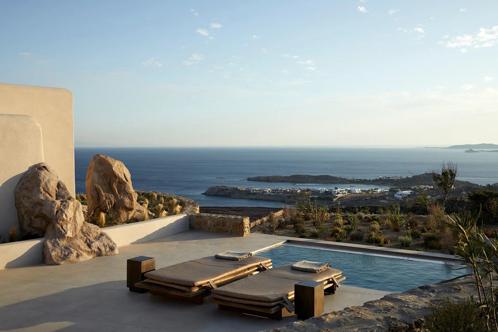 Mykonos villas for large groups