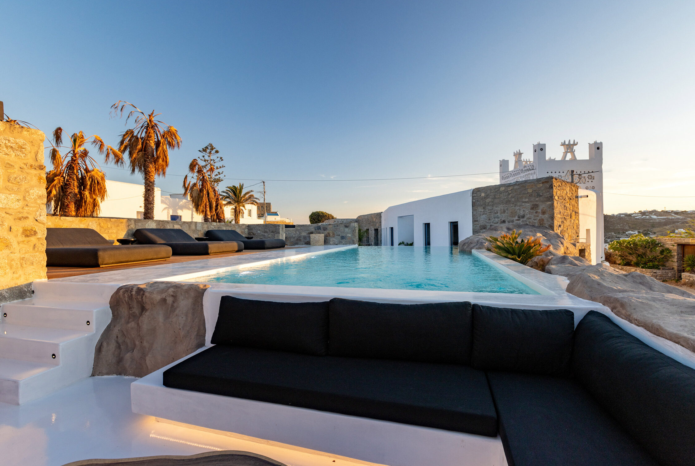 Luxury Villa 